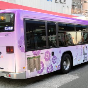 大阪シティバス車体広告写真